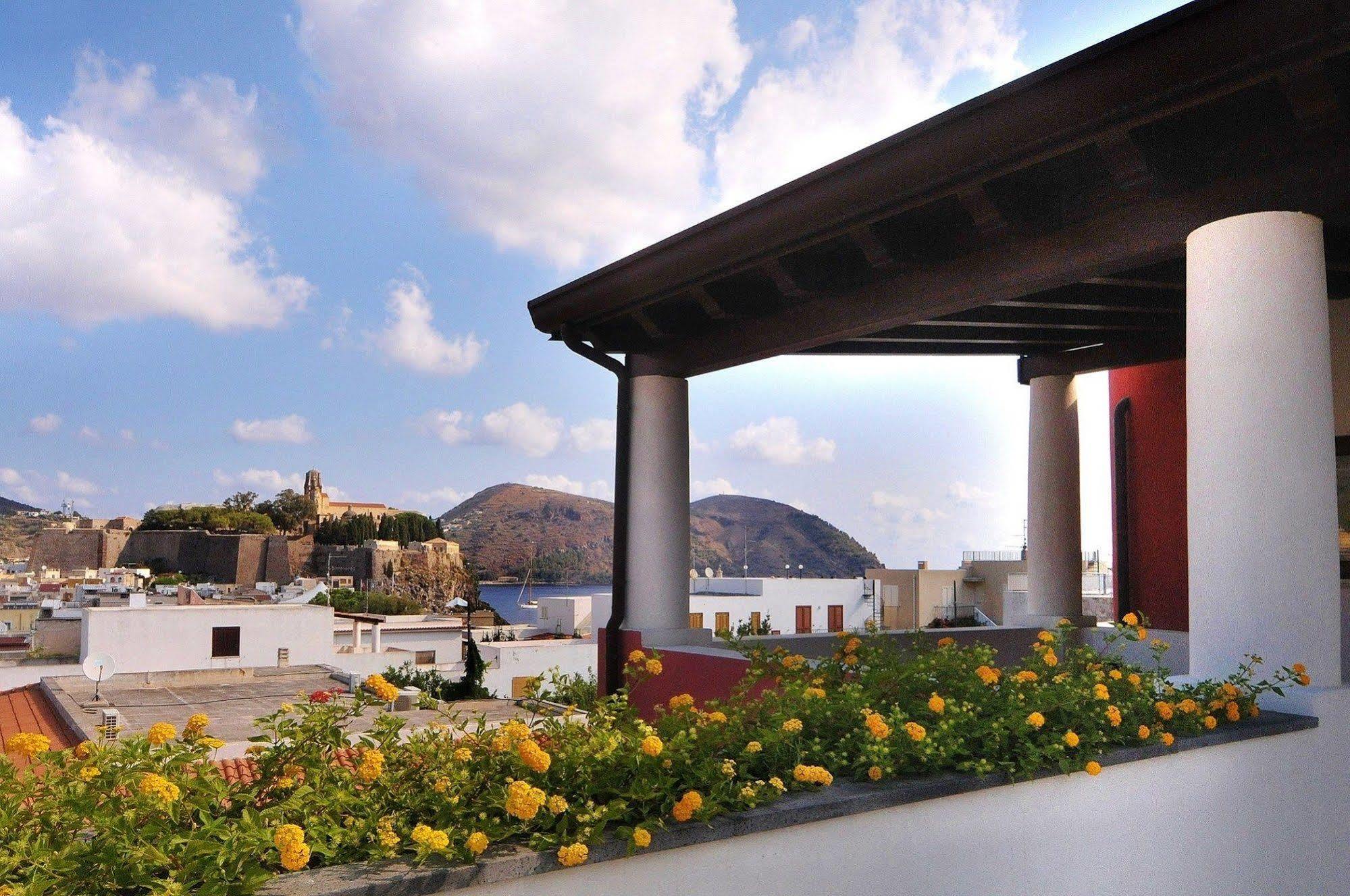 Arciduca Grand Hotel Lipari  Exterior photo