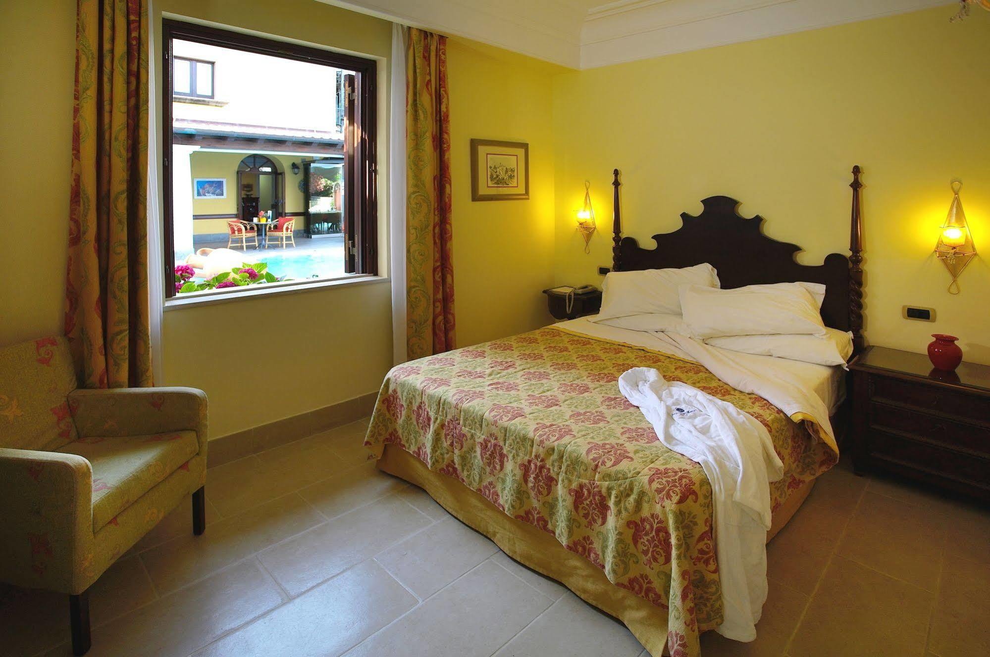 Arciduca Grand Hotel Lipari  Exterior photo